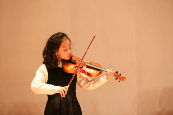 潍坊创建“东亚文化之都”|奎文区未成年人小提琴演奏公益培训报名开始啦
