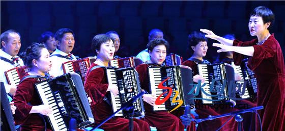 “鹦鹉杯”国际手风琴艺术周在蓬莱闭幕