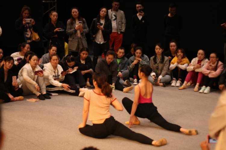 济宁开展公益培训，提升舞蹈老师教学水平