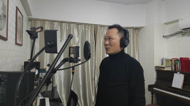 40岁去北京读央音专升本，3年后把歌写进冬奥会短道速滑宣传片