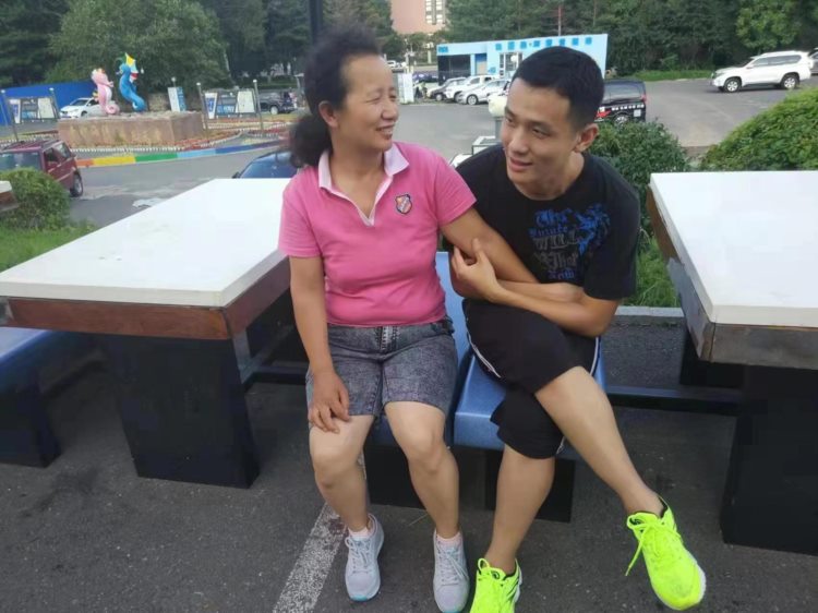 52岁大学生张计玲：我过着最“奢华”的生活
