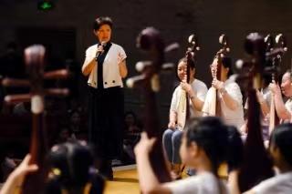 中山音乐堂琵琶夏令营闭营 150余名学员登台表演