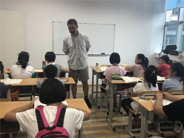 青岛市崂山区托马斯外语培训学校被授予剑桥CICE英语崂山区考点