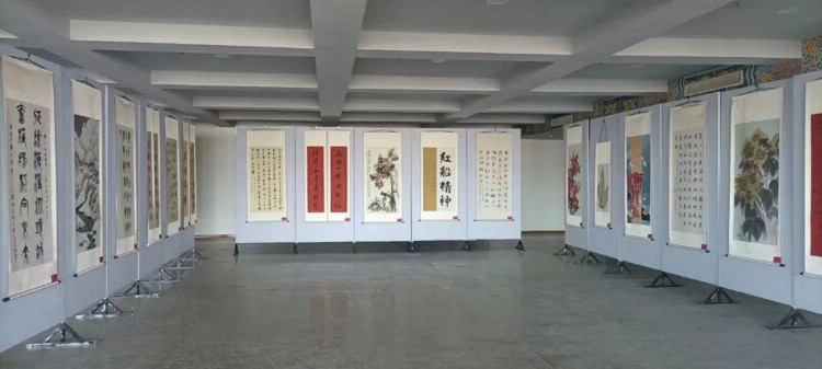 沈阳市书画教育研究会举办《培根铸魂、永葆初心》书画展