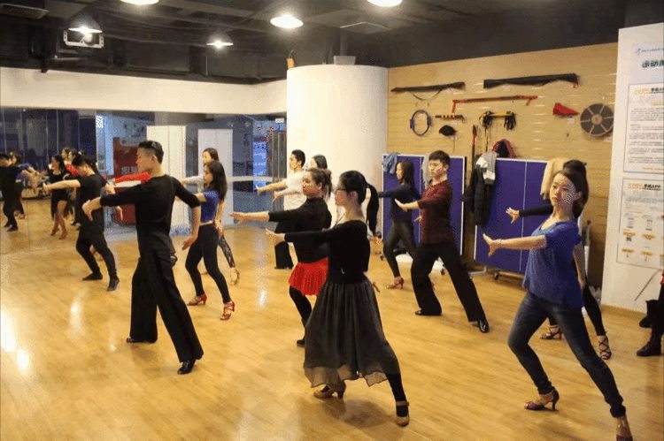 SOC体育舞蹈（国际标准舞）公开赛，梅龙镇舞动精彩