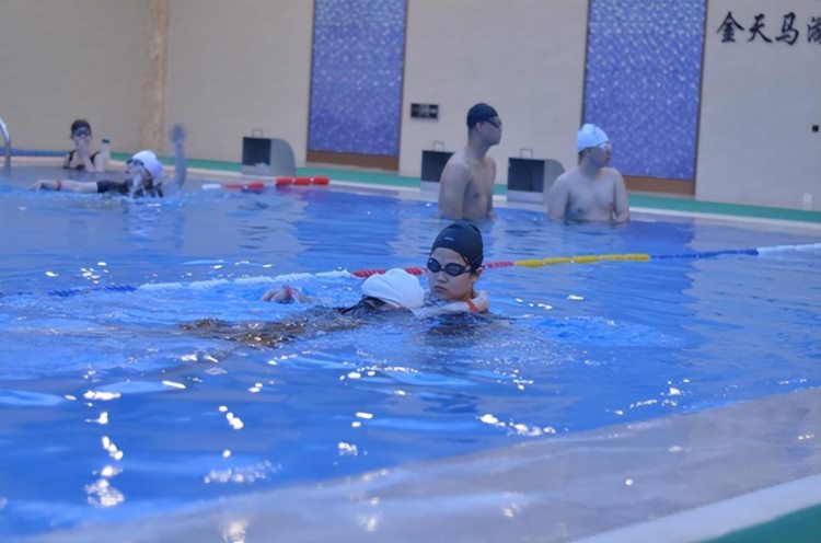 济南长清区游泳健身强力推荐，金天马专注健康生活方式