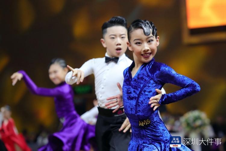 最小年龄仅6岁！全国超强国标舞小选手在深圳展开激烈角逐