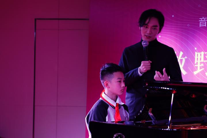 钢琴家吴牧野工作室落户滨江 将为孩子开设音乐教室