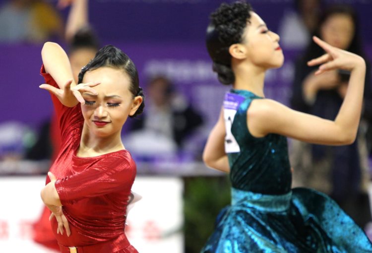 体育舞蹈——中国体育舞蹈公开系列赛上海站开赛