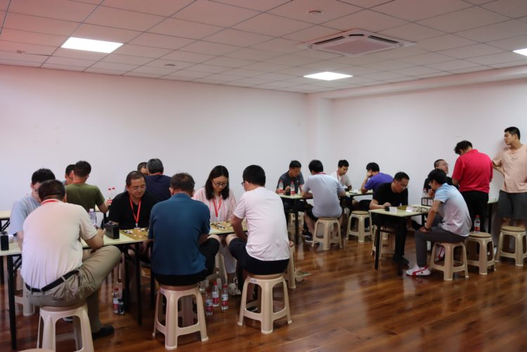 成人组比赛成亮点 晚报杯2023北京业余围棋赛预赛结束