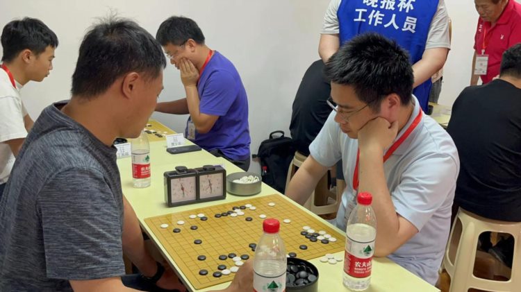 2023晚报杯围棋赛设成人组广受好评，参赛者这样说