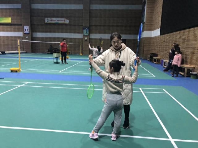 南京仙林仙体汇羽毛球暑期班免费体验课