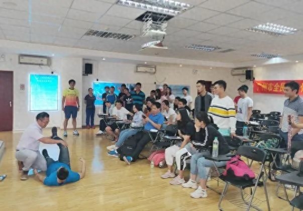 培训报名丨2022年广州市二级社会体育指导员（羽毛球）培训班招生！