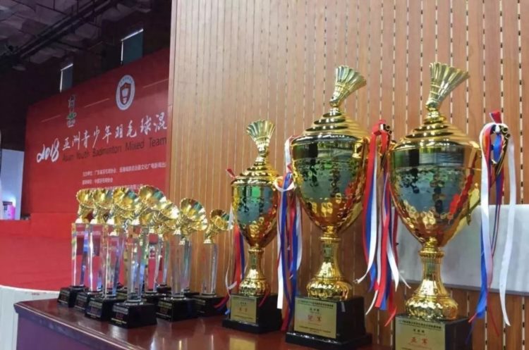 厉害了甲壹｜在2018亚洲青少年羽毛球混合团体邀请赛中斩获2冠1季