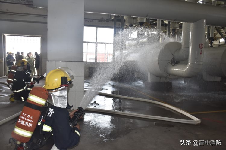 这次培训的主题是：培训你，充实我，互进步