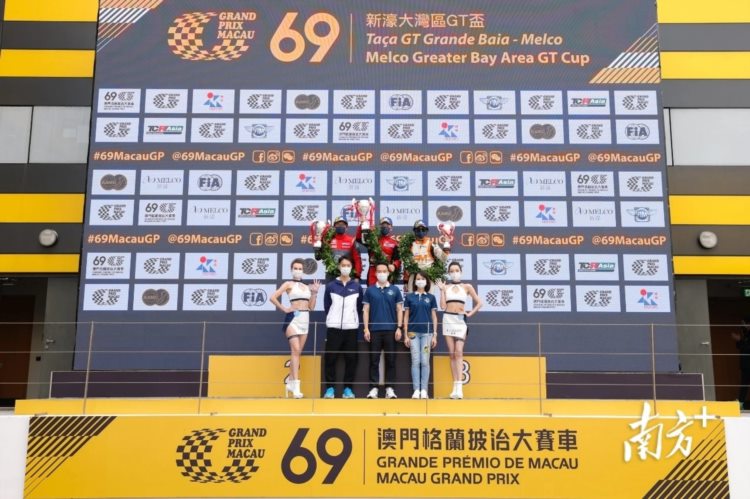 澳门格兰披治四级方程式大赛落幕，深圳16岁小将谢咏霖夺冠