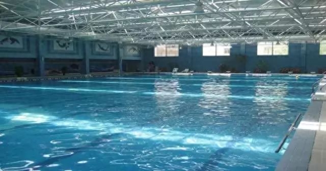 夏天就该游起来！赣州市区最新游泳好地方推荐！