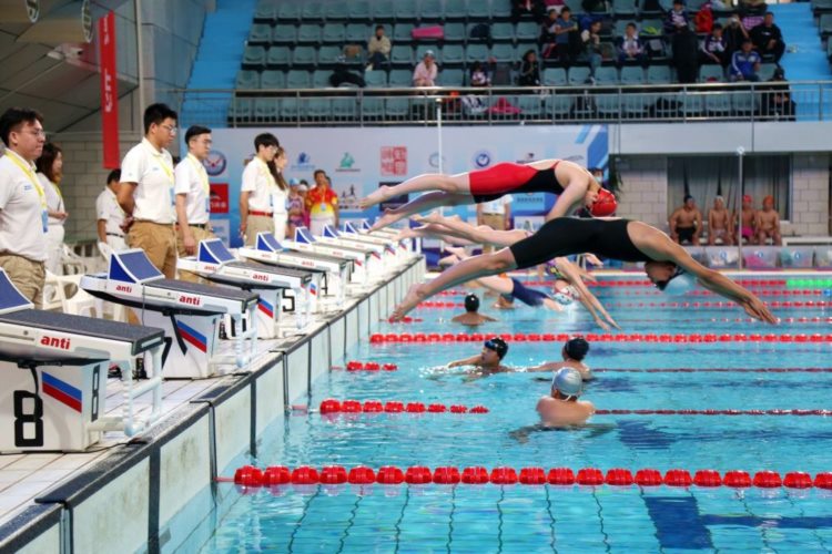 省青少年体育俱乐部游泳联赛总决赛收官