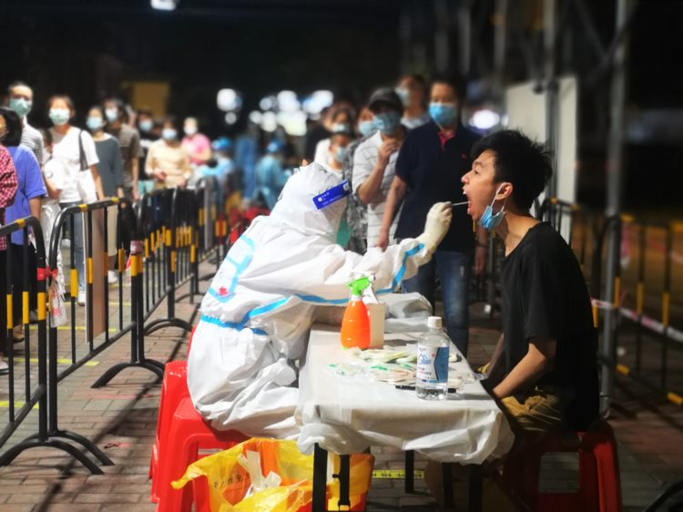 广州正式启用琶洲方舱医院，正面临三年来最严峻疫情