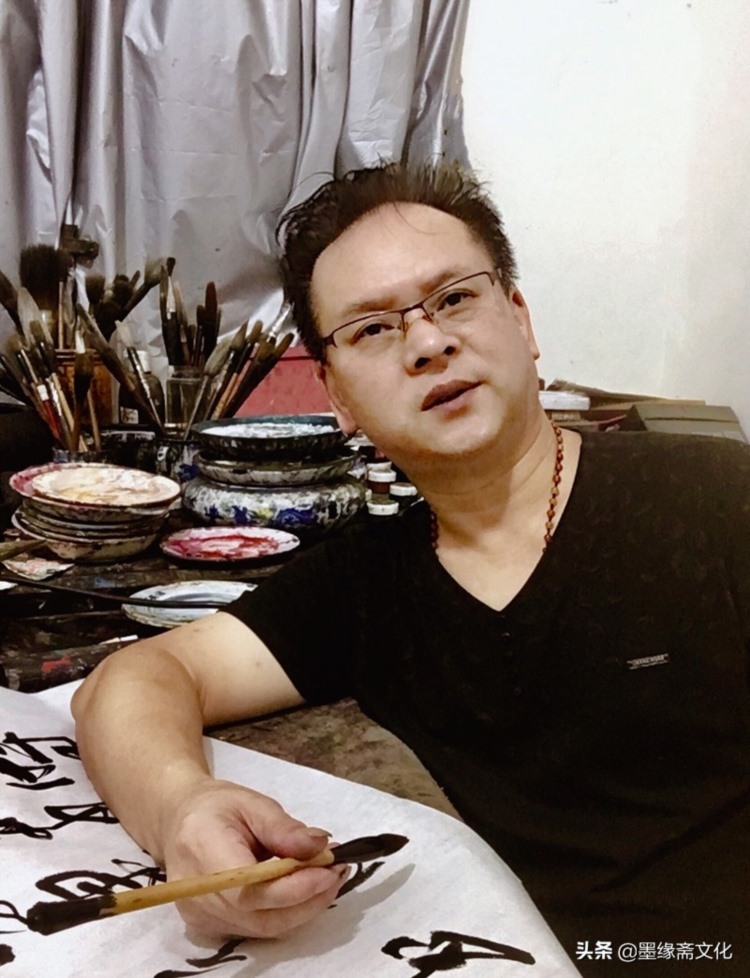 热烈祝贺当代诗人、书画名家刘浪生老师入驻墨缘斋文化网