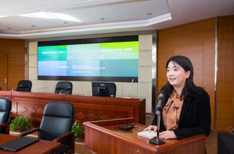 南京职业教育引进计算机和数字媒体应用能力国际知名课程体系