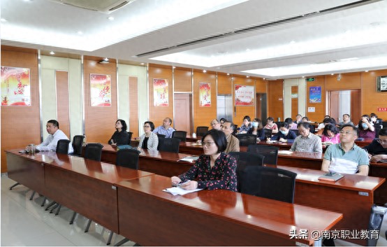 南京职教（成人）教研室开展信息化专题培训