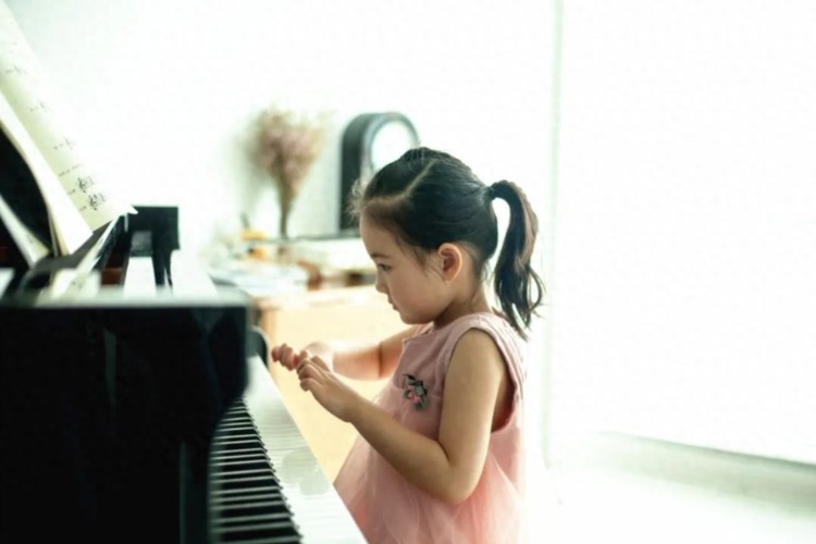 初心艺术培训课程——钢琴一对一