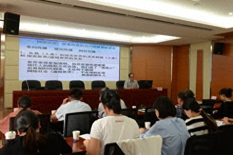 2018南京市社区教育新闻写作培训班开班