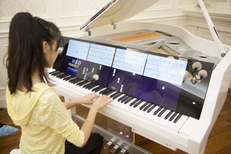 济南钢琴培训要用真钢还是电钢？