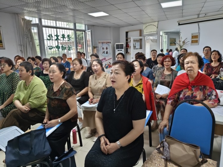 学习强国|河西街道河崖社区“乐唱乐享”艺术课堂合唱班开课啦