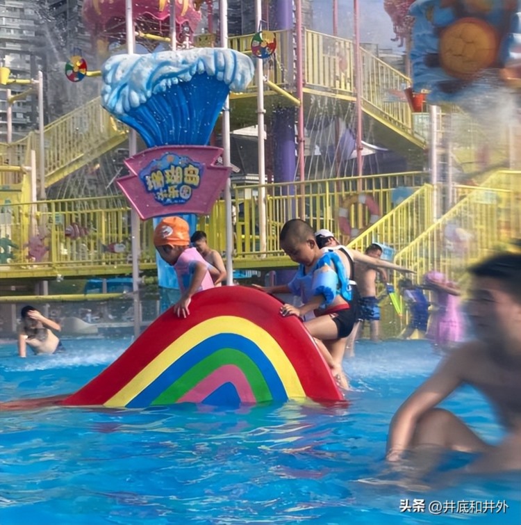 酷热夏日，成都周末亲子活动一日游（动物园 海昌极地公园）