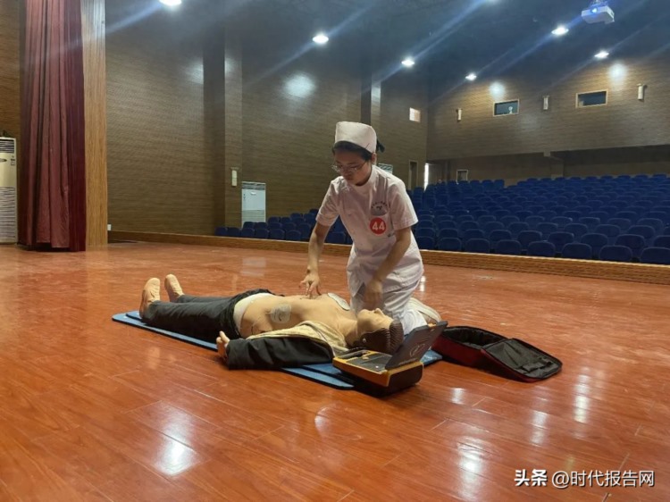 你认真的样子最美！淮滨县人民医院举行2023年护理技能竞赛