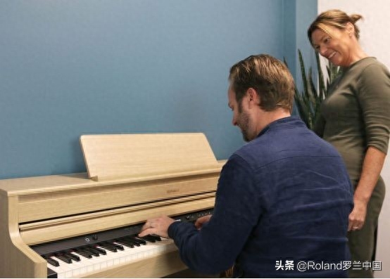 Roland 成年人钢琴学习漫谈 | 听中年人聊聊学钢琴的感受