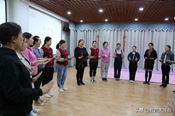 郑州市二七区第一幼儿园音乐专题培训开始啦！