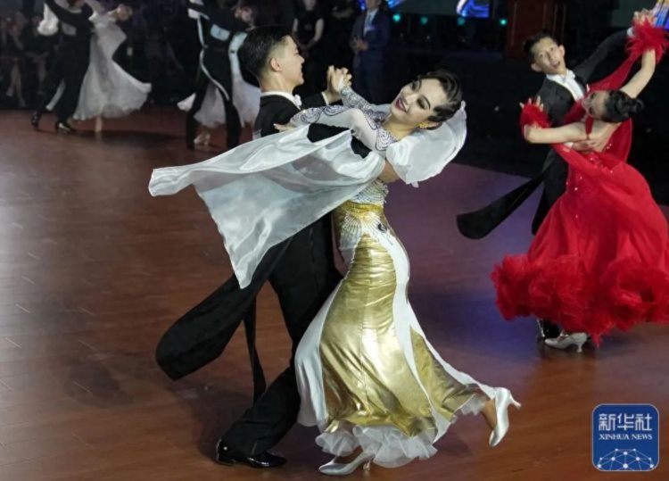 体育舞蹈丨中国·唐山丰南2023年国际标准舞城市邀请赛举行