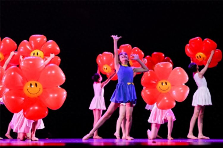 第十二届小荷风采全国少儿舞蹈展演在宁波落幕天津入围作品喜获佳绩