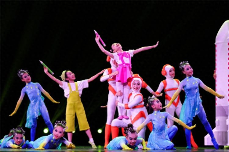 第十二届小荷风采全国少儿舞蹈展演在宁波落幕天津入围作品喜获佳绩