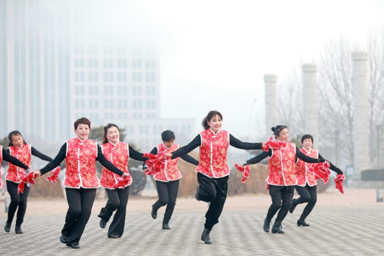 河北滦南：正月舞蹈健身忙
