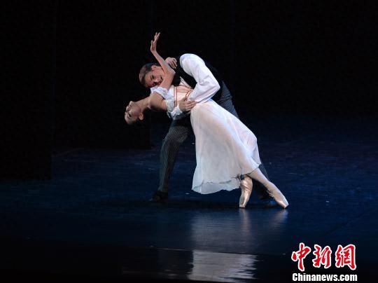 中国芭蕾领军人物共商未来十大院团展示中国芭蕾力量