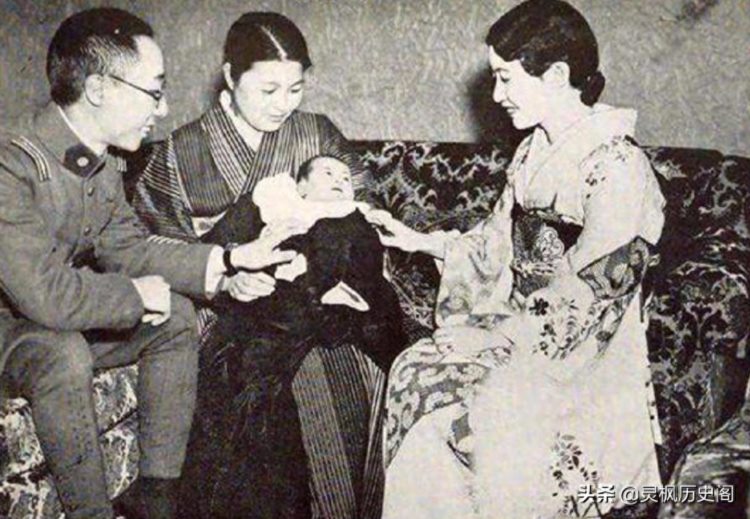 溥仪的侄女：17岁爱上日本同学日本母亲强烈反对19岁跳入火山