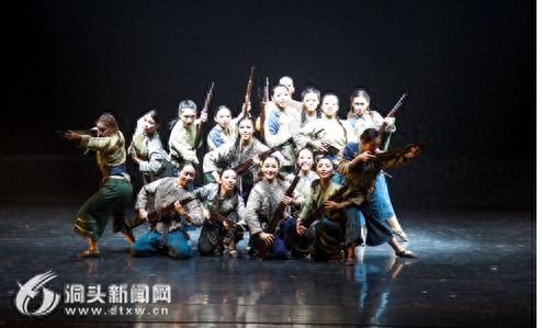洞头原创舞蹈《海霞》获得温州市原创舞蹈比赛表演第一名
