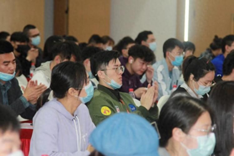 温州千名产业工人圆梦——学历能力提升行动计划今天正式启动