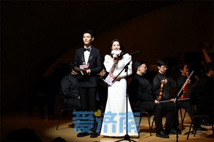 第九届济南国际合唱节开幕式暨《黄河大合唱》交响合唱音乐会隆重举行