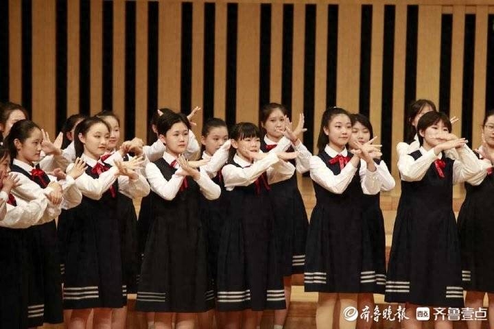济南市青少年宫叮咚少年合唱团专场音乐会圆满举办