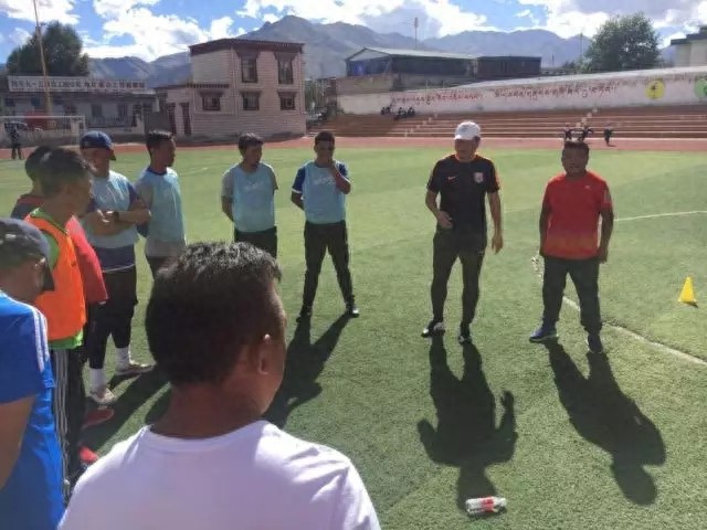 鲁能青训—拉萨·潍坊双城记丨高原培训陪西藏足球一起成长