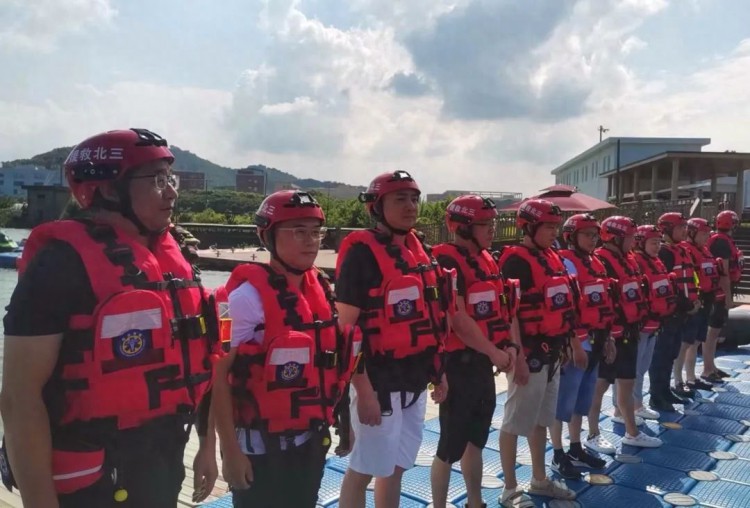 浙狮服务|救在身边——浙江三北服务队开展水域救援培训