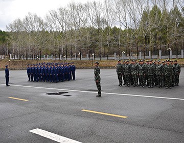 黑龙江总队大兴安岭支队与地方专业扑火队开展森林防灭火业务培训暨联演联训