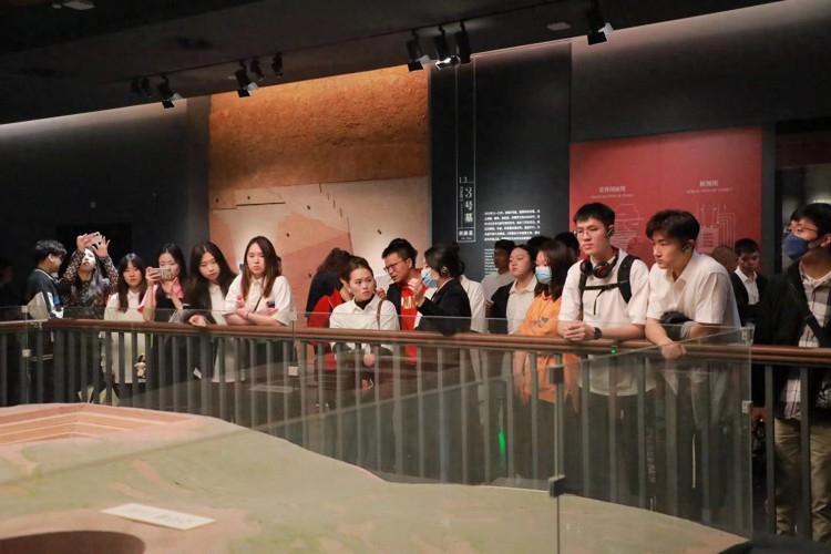 香港青年参访湖南学习历史文化强化社会责任感