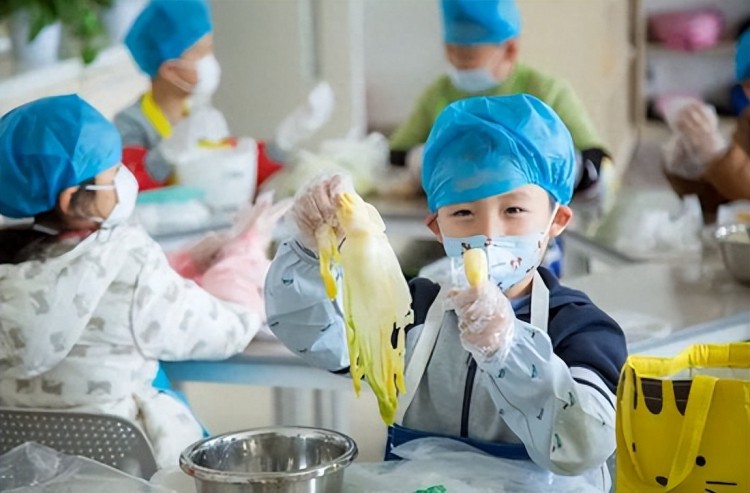 香港应效法内地的劳动课改革学习生存技能有益终身别的用不上