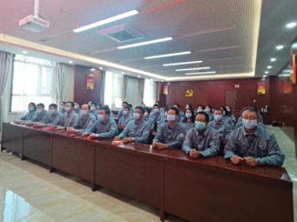 内蒙古自治区教育厅举办第二期党史学习教育教学实践培训班